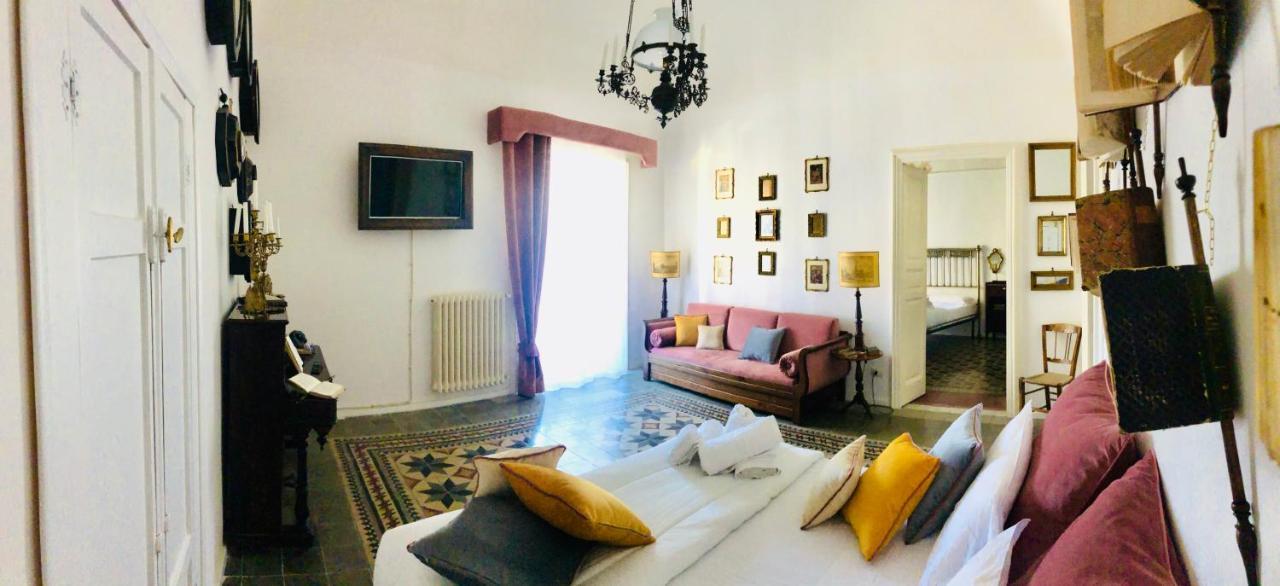 La Casa Sulla Piazza Apartment Enna Bagian luar foto