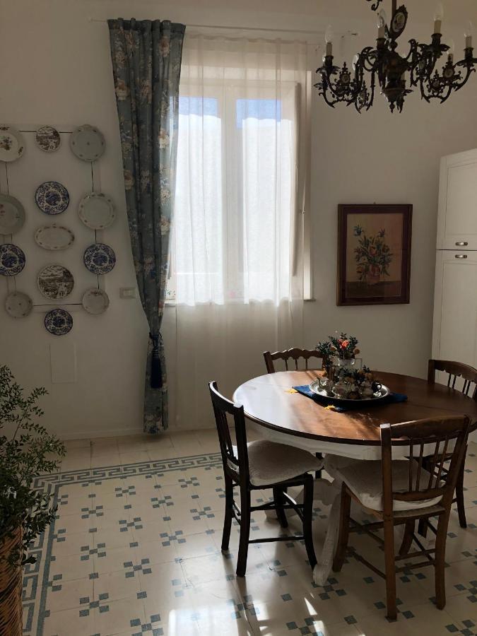 La Casa Sulla Piazza Apartment Enna Bagian luar foto