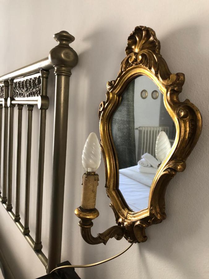 La Casa Sulla Piazza Apartment Enna Bagian luar foto
