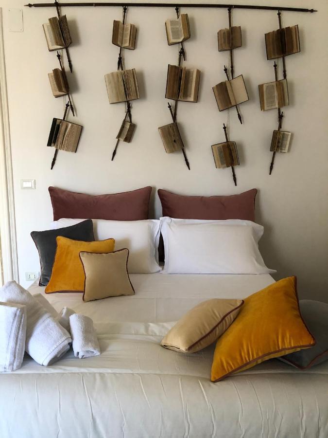 La Casa Sulla Piazza Apartment Enna Bagian luar foto